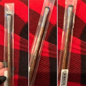Makeup forever brush